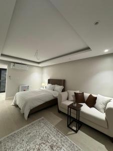 استديو فاخر تنفيذي