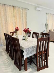 The Blossom 2BR Family Friendly Apt by Monalisa