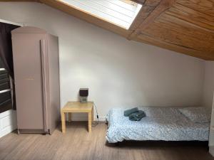 Appartements Grand T3 5p, fibre, parking , calme & proche Lyon : photos des chambres
