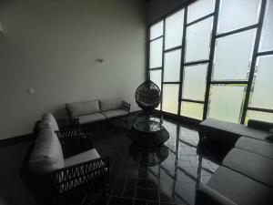 Casa pet friendly Guarujá condomínio Jardim Acapulco