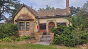 Casa Tudor - Estancia en Chascomús - Con desayuno