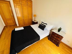 Luxury apartment next Lisbon centre, super well connected