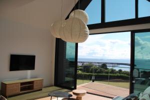 Sainte Lucie - vue mer et jardin