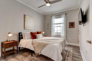 Superdome NOLA Retreat Mardi Gras Stay