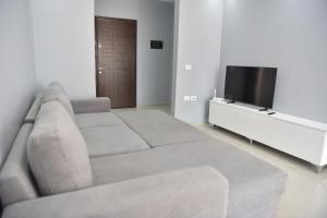 Shkodra White Terrace Ap