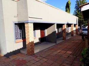 Sunset Junction Lodge & Tours