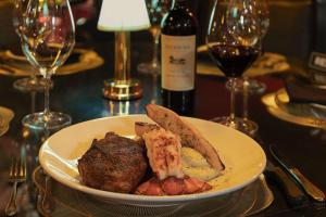 Best Western Plus Columbia River Hotel