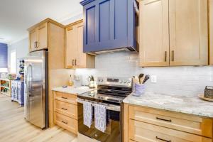 Mountain Views! New 4 BD Jefferson Luxe Home
