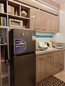 Golden Luxe Staycation Studio