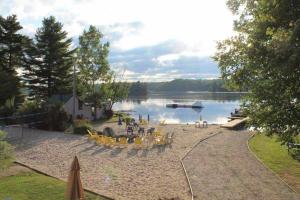 Bunkie 3 At The Lake On Muskoka Shores