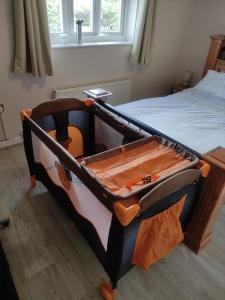 High Rigg House Bradford - Luxury Accomodation with Private Parking