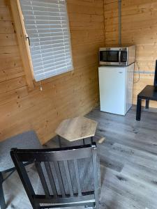 Wasaga Beach Bunkie 6