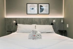 #HM303 ZER01 Suítes |Studio Pinheiros Oscar Freire