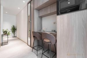 Everluxe Holiday Homes Rental Contemporary Studio