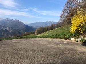 Appartements La Bergerie T2 With Lake And Mountains View : photos des chambres