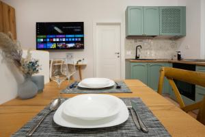 Dai Studio -near Tirana Lake