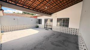 Alugo casa em condomínio para COP 30