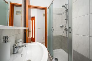 Family-friendly apartments with swimming pool Drenje, Labin - 22992