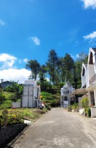 Villa bukit pinus pujon