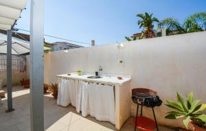 Cozy Home In Caucana With House A Panoramic View