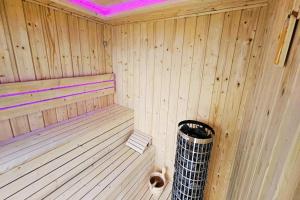 Holiday homes, summer pool, sauna, whirlpool