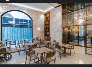 Indochine Apartment The Gloria by Silk Path