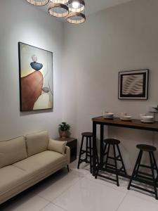 Bay Suites by Jom Summer Suites