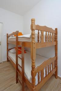 Holiday house with a parking space Jakov Polje, Novi Vinodolski - 24824