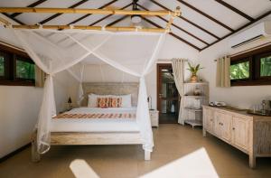 Burudika Bungalows - Villas, Sauna & Bath House