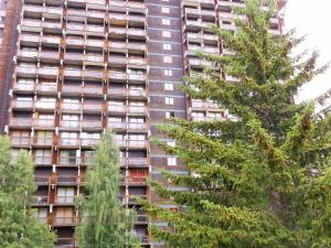 Appartement pied des pistes avec double balcons et WIFI - FR-1-267-312