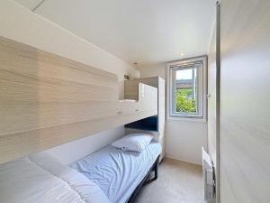 Maisons de vacances Mobil-home moderne 3 chambres, terrasse, animaux admis - FR-1-361A-97 : photos des chambres