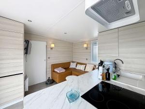 Maisons de vacances Mobil-home moderne 3 chambres, terrasse, animaux admis - FR-1-361A-97 : photos des chambres