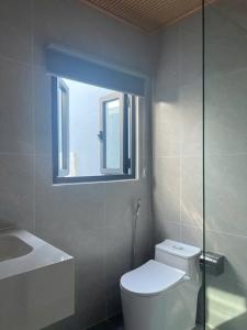 Brand New Whole House For Rent Căn hộ Cho thuê Nguyên căn