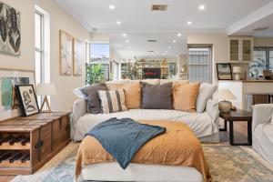 The Bondi Family Hub Close to Beach