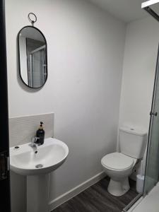 Spacious City Centre Studio Ideal for Work or Leisure Studio 13