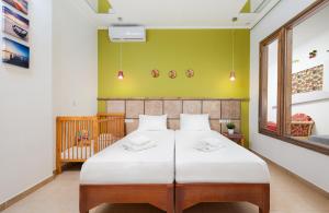 More Crete Village House in Koutouloufari - 6 guests - Pool