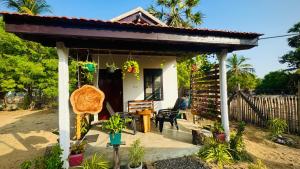 Naval Paradise Villa and Holiday Home