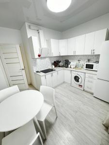 flat Рональда Рейгана 40 Троєщина