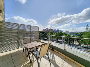 Harbour Edge NO LOAD SHEDDING close to Waterfront