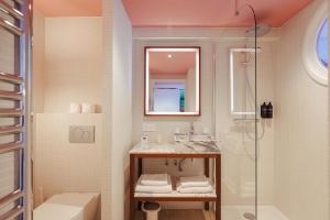 Hotels Hotel Casarose - Cannes Mandelieu : photos des chambres