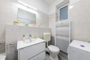 Velvet Dream Studio Peaceful Stay AC and Parking