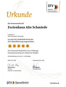 Alte Schmiede mit Sauna, Pool und Whirpool im Außenbereich schönstes Ferienhaus der Lausitz