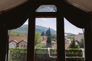 Skopje Studio with Mountain view Balcony and Free Parking