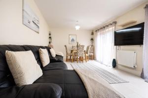 Boyton House Sleeps 14 Long Stays Parking Wi-Fi