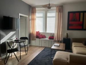 Foundry Street Apartment 1 - Dunfermline City Centre
