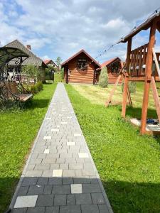 Затишний двір