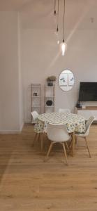 Luxury 2BR Apartment with Terrace & Parking near Porto Montenegro