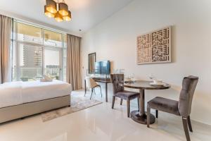 Furnished Studio Near Circle Mall, Close to Parks, Jogging Tracks, Bus Stops And Grocery Stores - Damac Ghalia, JVC by Deluxe Holiday Homes