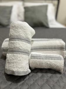 Athenian Loft with urban view!