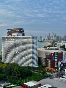 The Base Condo Central Pattaya Sea View Room